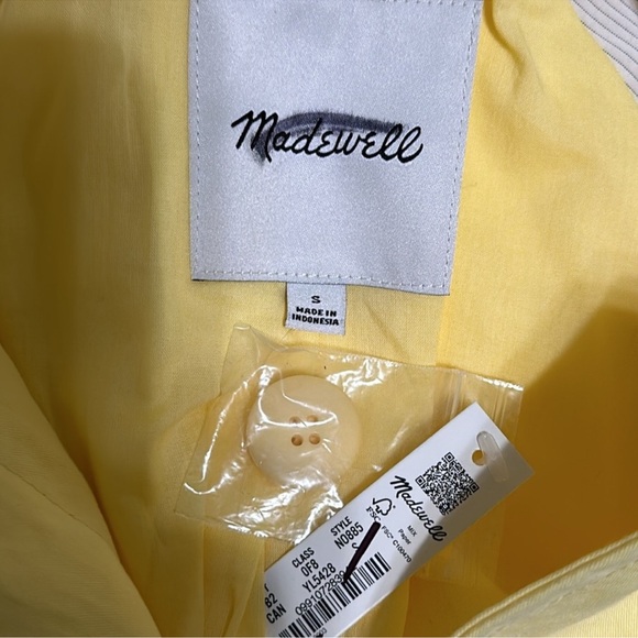 Madewell Classic Belted Trench Coat In Candlelight Yellow - Picture 9 of 9